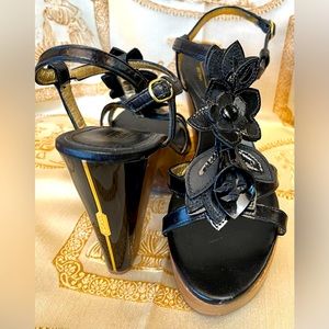 COACH Jeanna Black Calla Lily Platform Sandals, Coach logo on heels, 8B